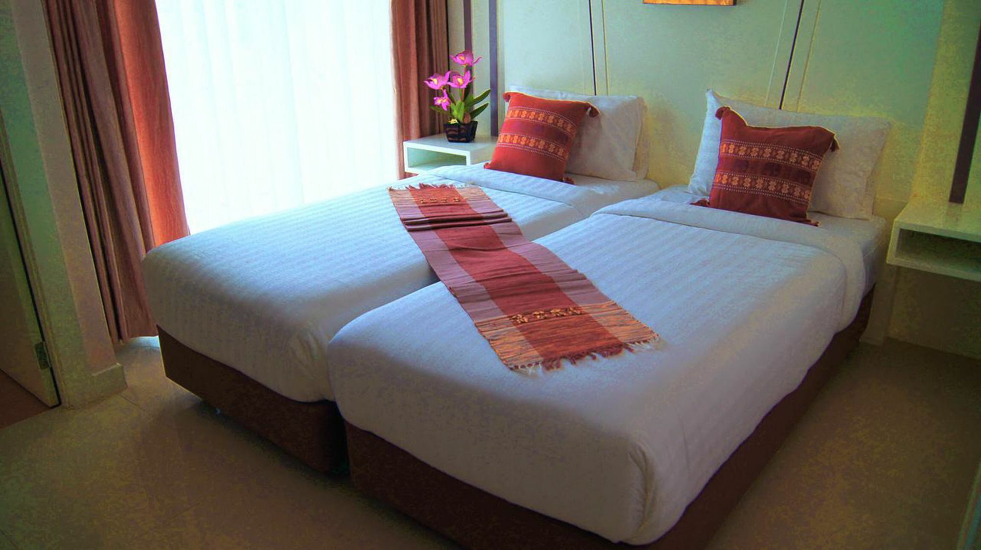 J Sweet Dream Boutique Hotel Phuket Patong Exteriér fotografie